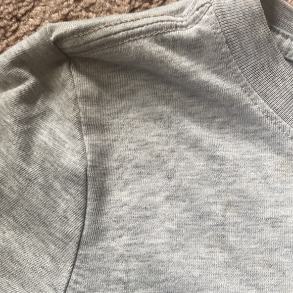 ๐๐๐ T-Shirt with dinosaur ๐๐๐ - Picture 4 of 7